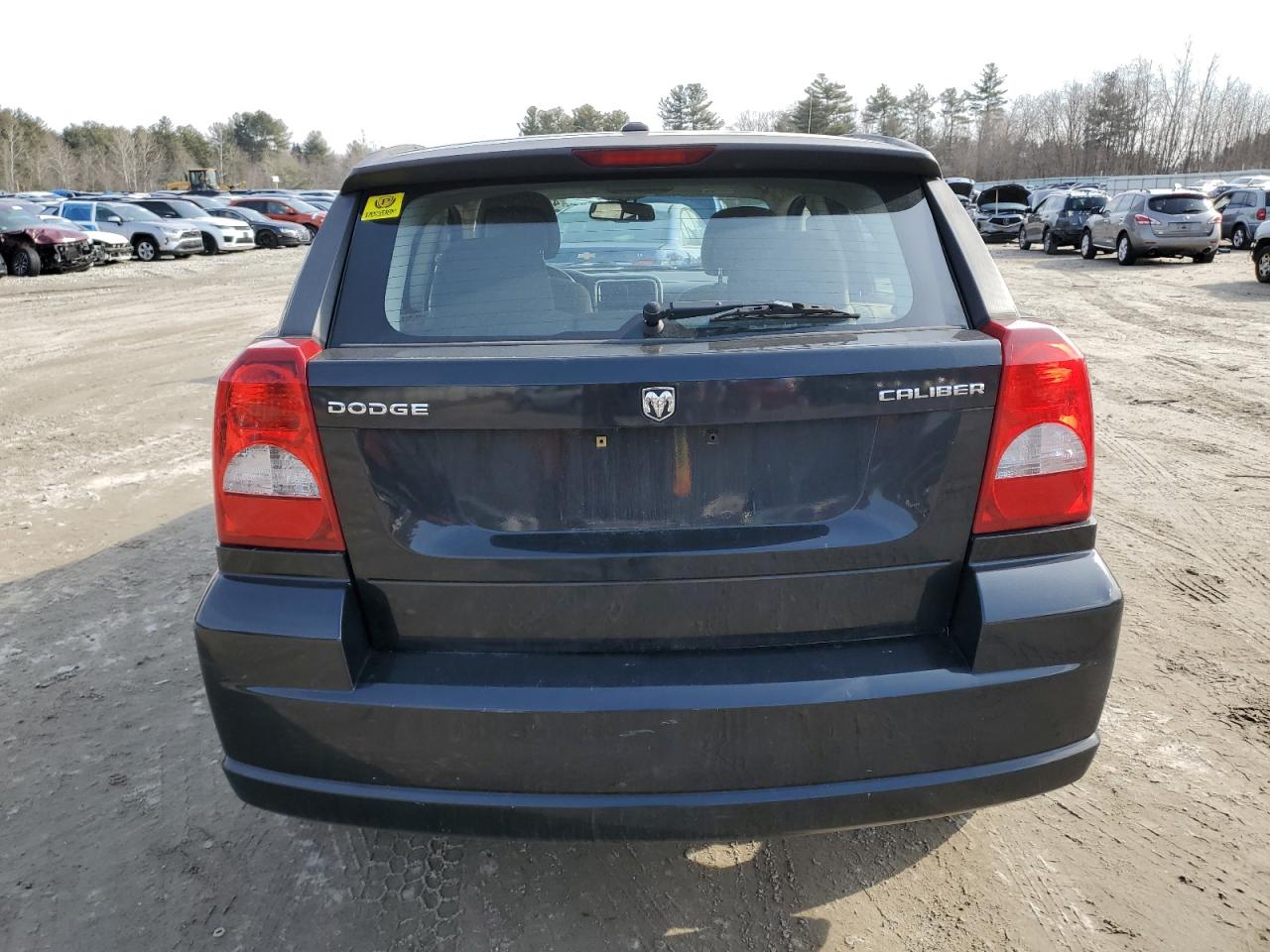 2011 Dodge Caliber - Image 6