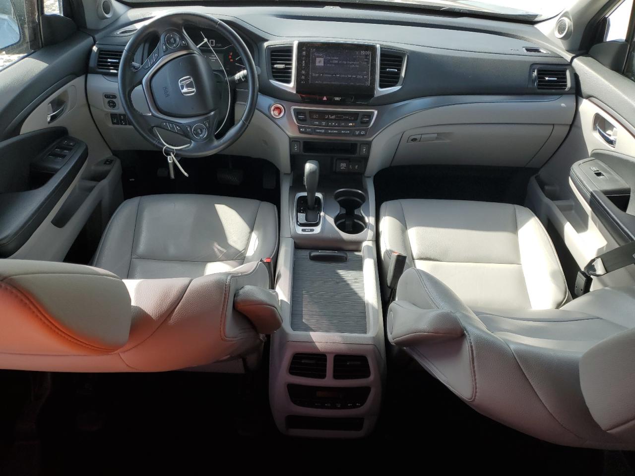 2017 Honda Pilot - Image 8