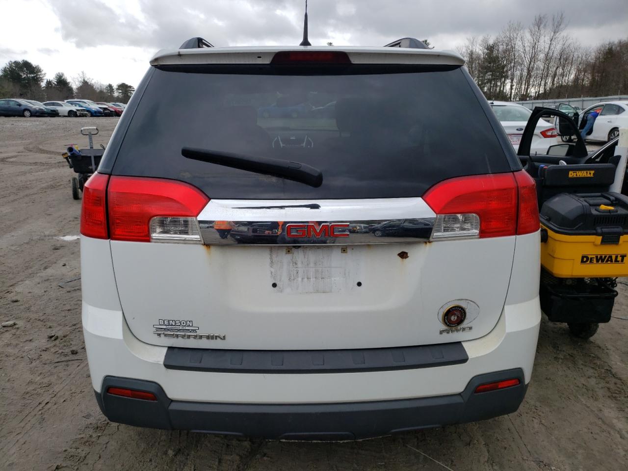 2011 GMC Terrain - Image 6