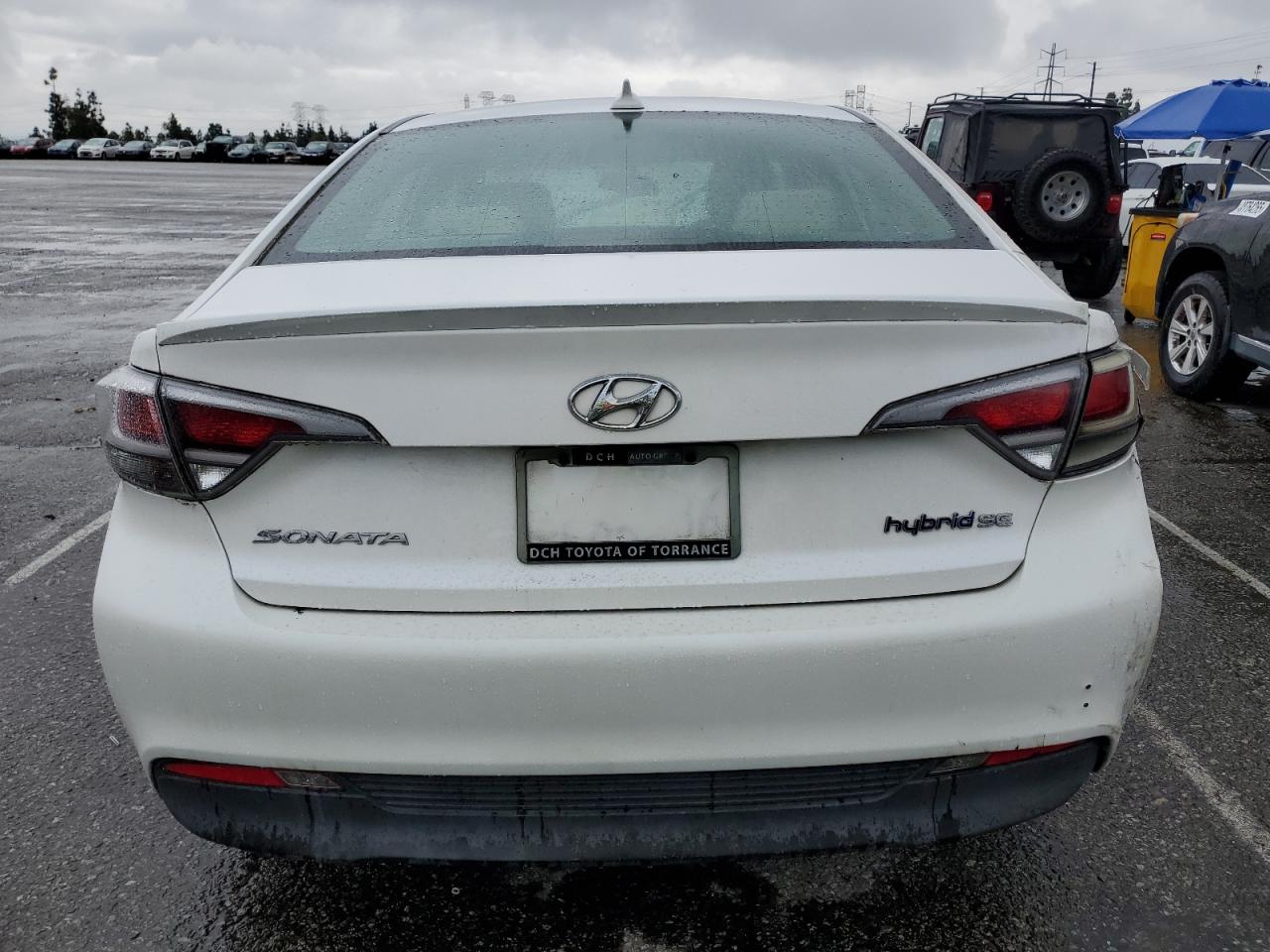 2016 Hyundai Sonata - Image 6