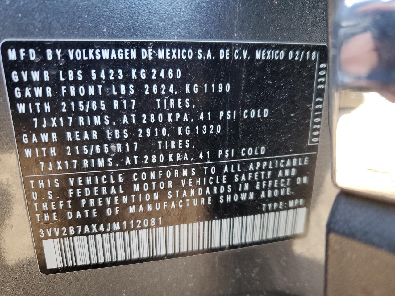 2018 Volkswagen Tiguan - Image 14
