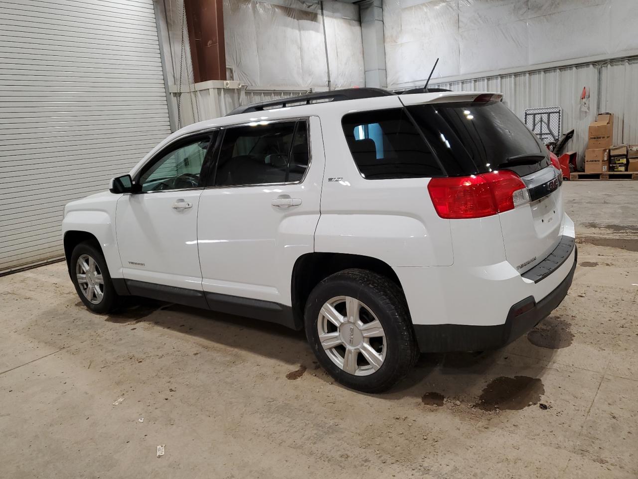 2015 GMC Terrain - Image 2