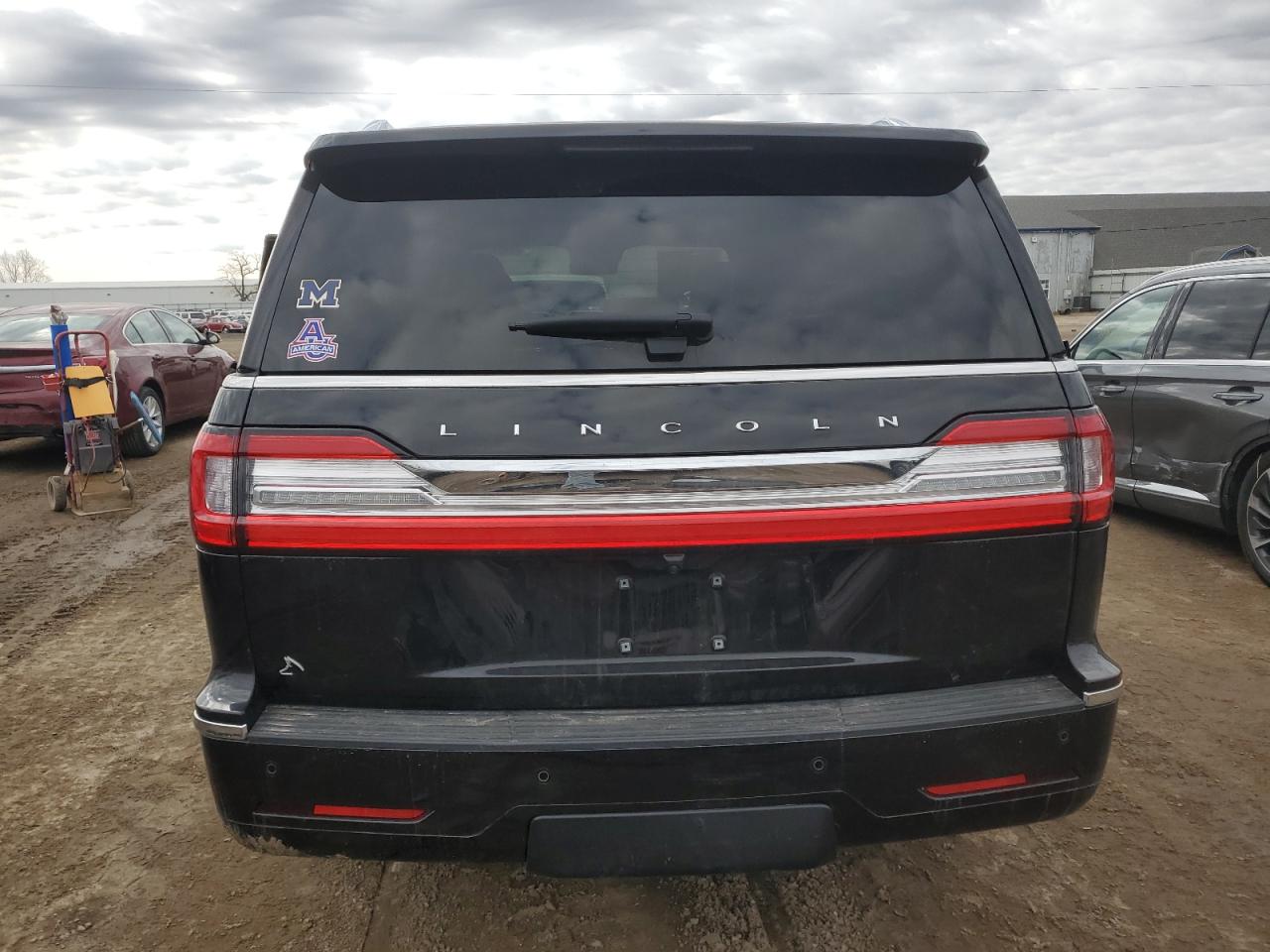 2021 Lincoln Navigator - Image 6