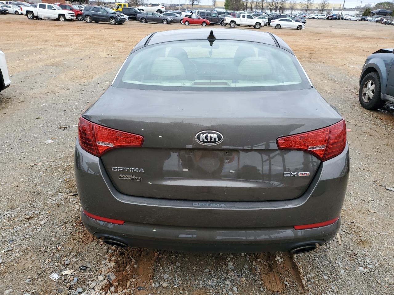 2013 Kia Optima - Image 6