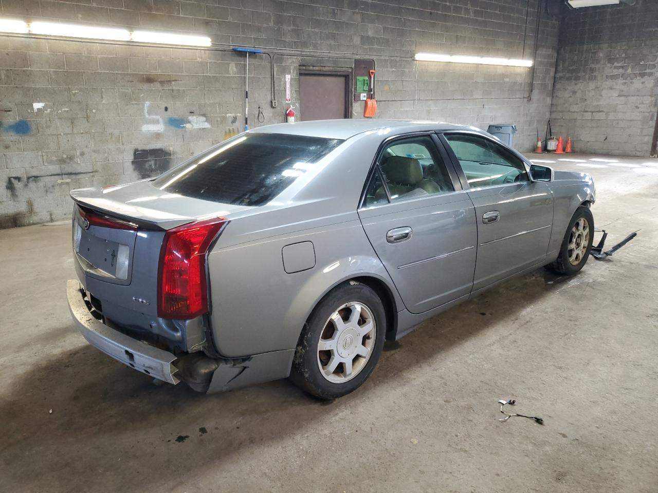 2004 Cadillac CTS - Image 3