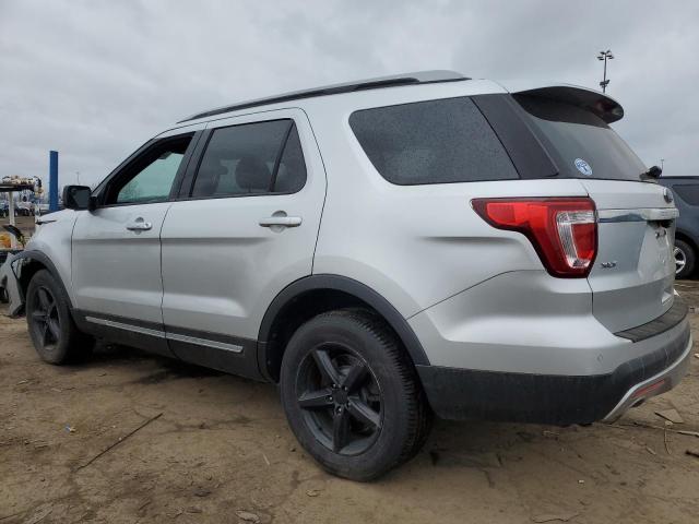  FORD EXPLORER 2017 Srebrny