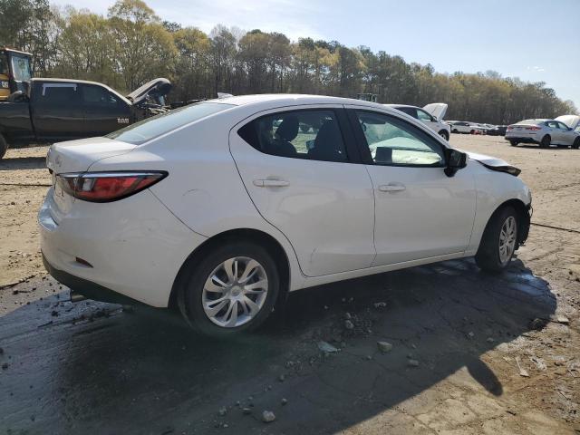  TOYOTA YARIS 2019 White