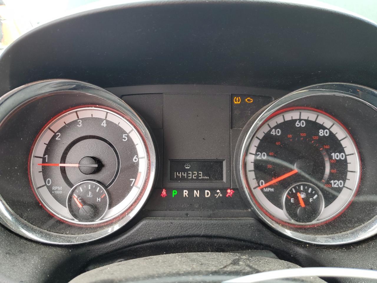 2019 Dodge Caravan - Image 9