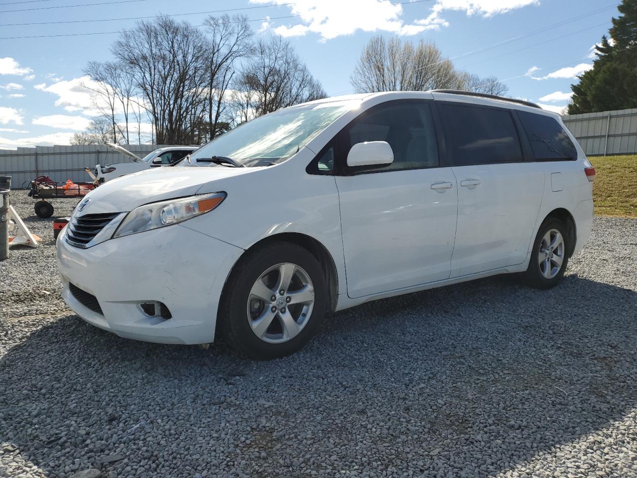2011 Toyota Sienna - Image 1