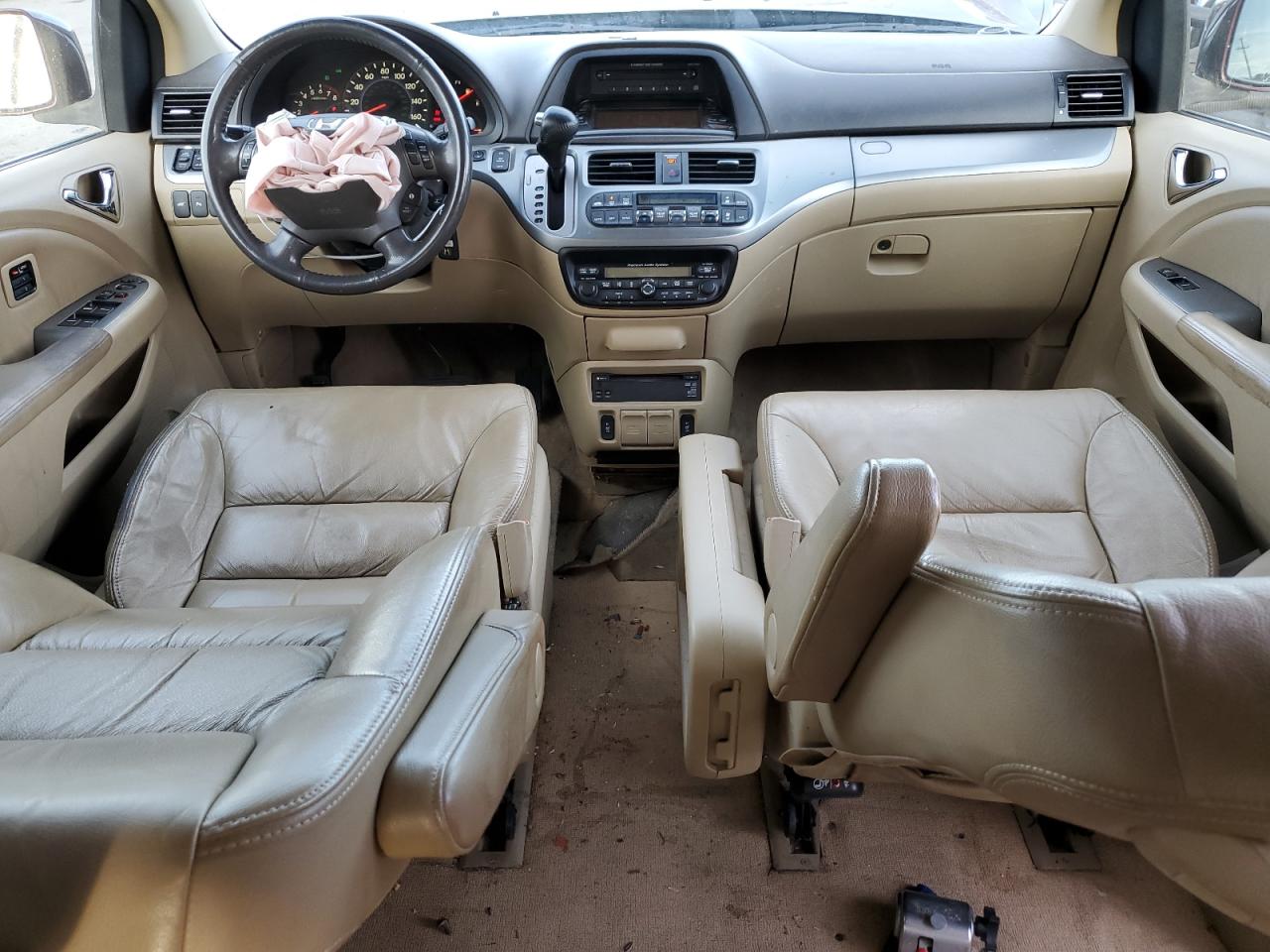 2010 Honda Odyssey - Image 8