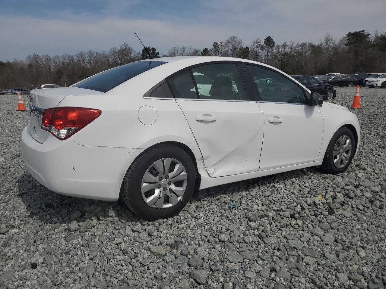 2012 Chevrolet Cruze - Image 3