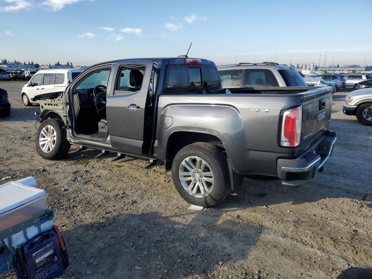 2016 GMC Canyon - Image 2