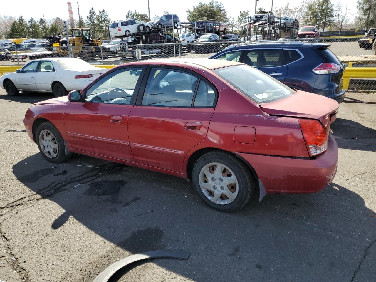 2004 Hyundai Elantra - Image 2