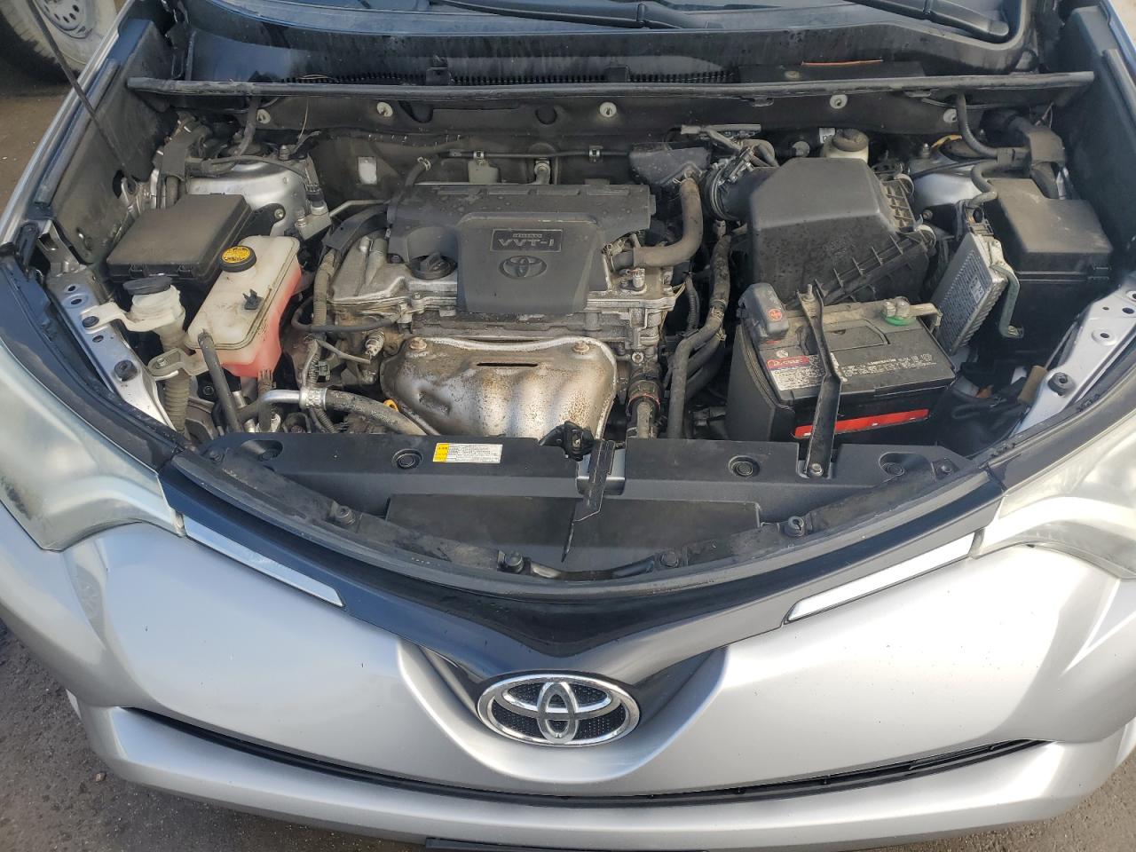 2016 Toyota RAV 4 - Image 12