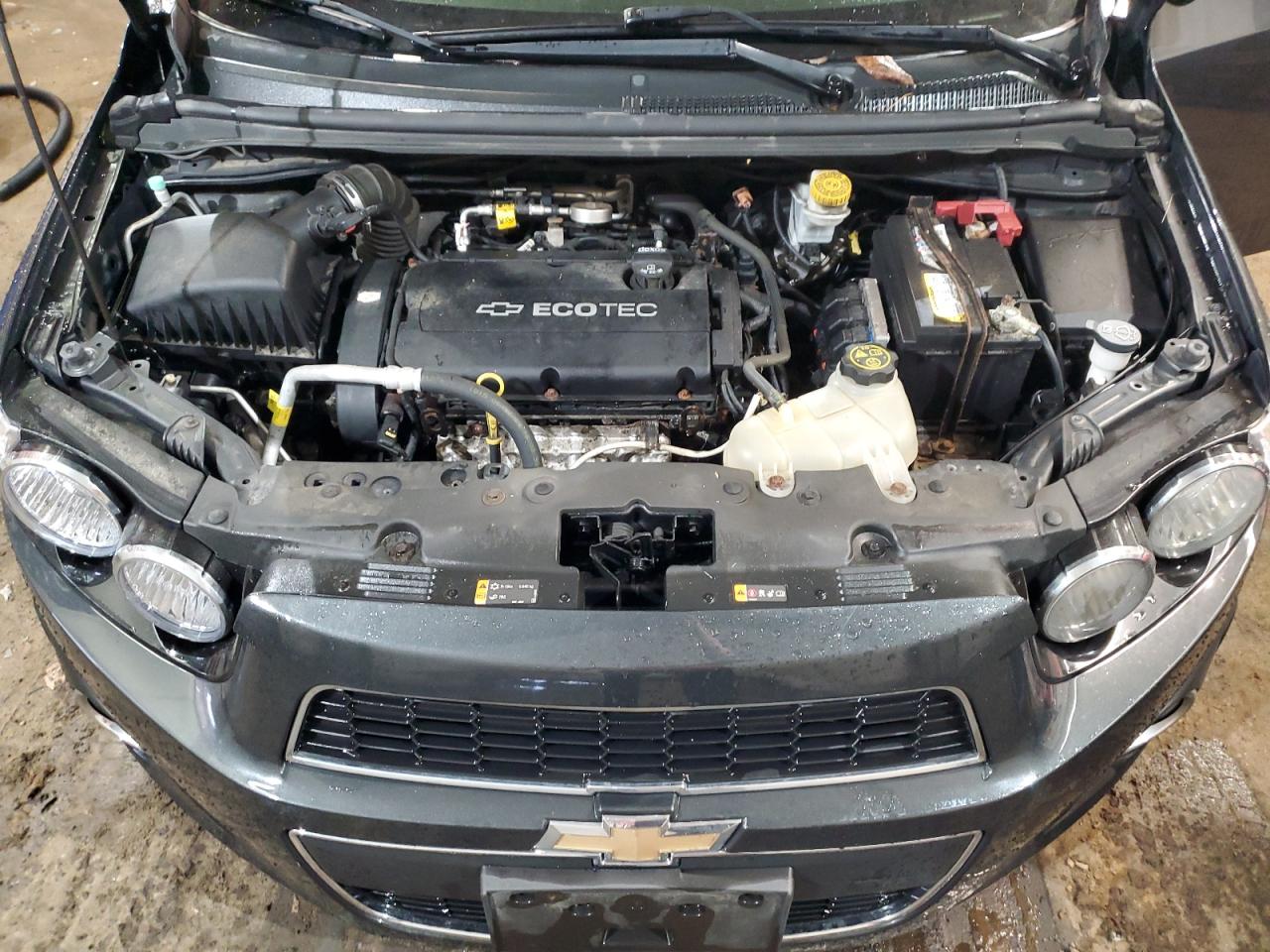 2015 Chevrolet Sonic - Image 11