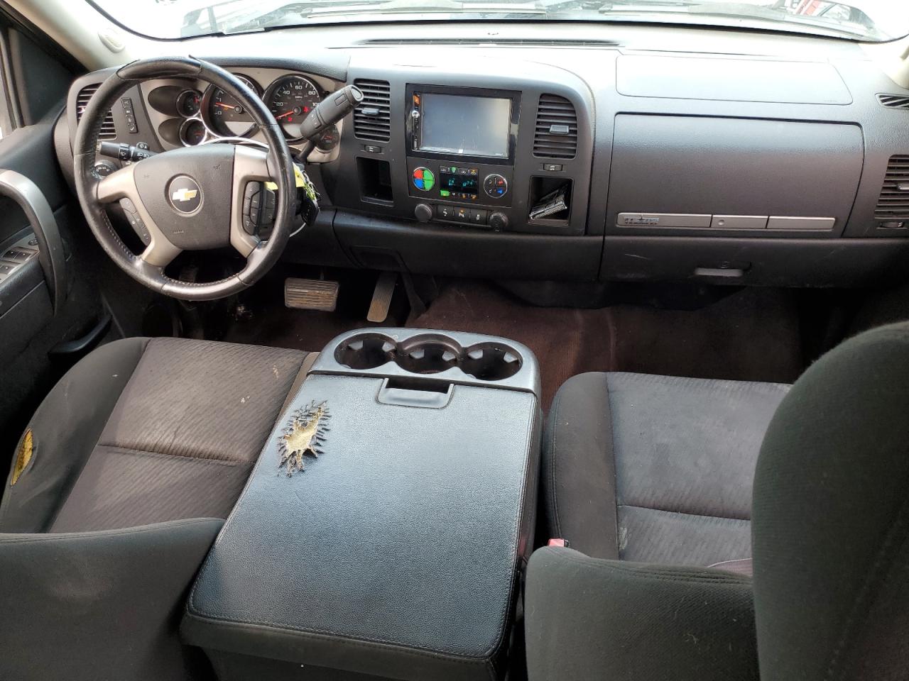 2013 Chevrolet Silverado - Image 8