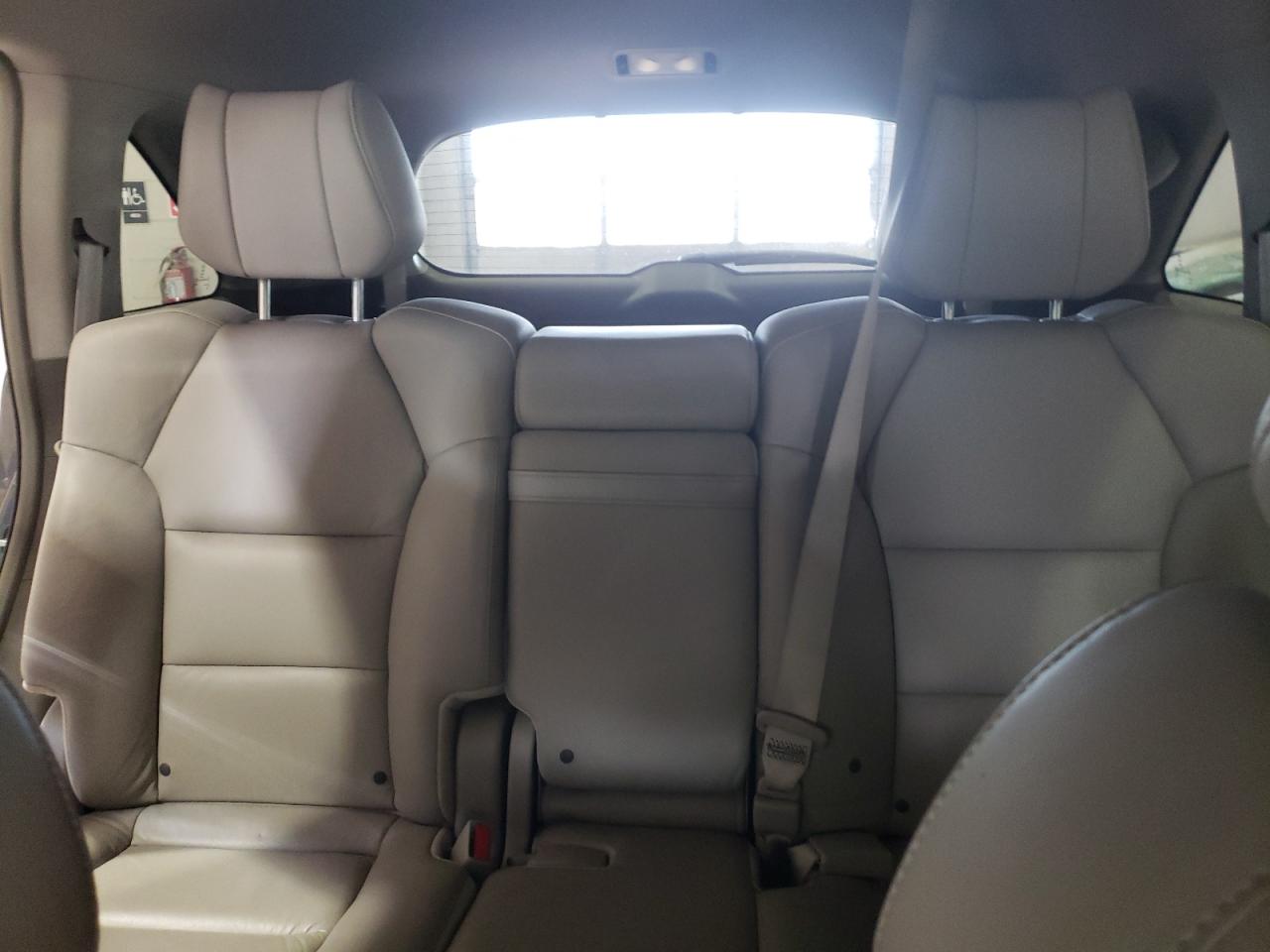 2011 Acura MDX - Image 10