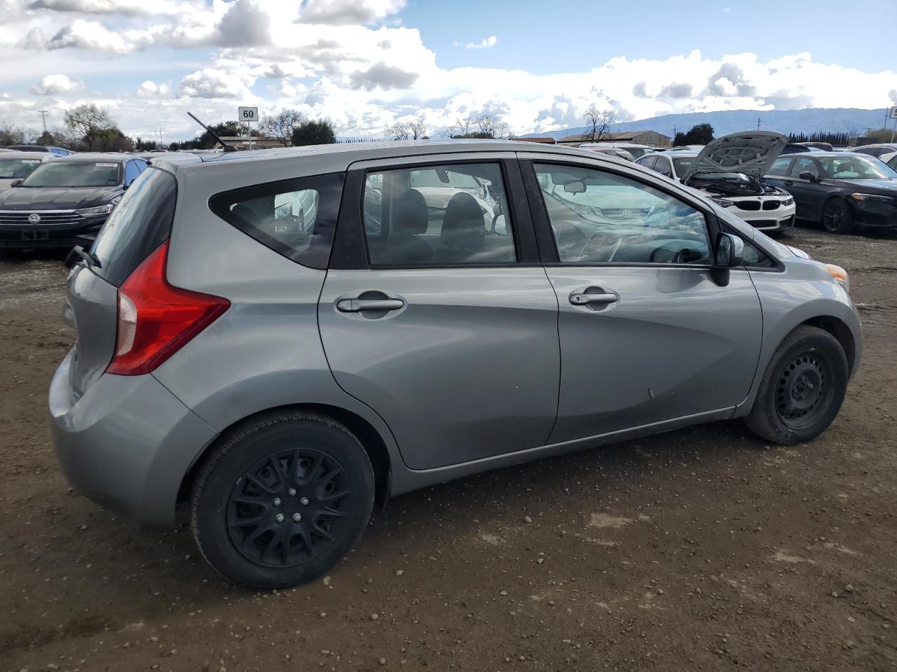2014 Nissan Versa - Image 3