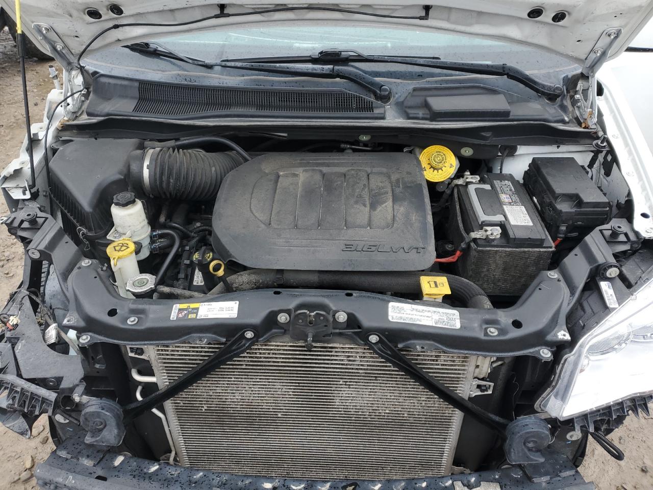 2019 Dodge Caravan - Image 12