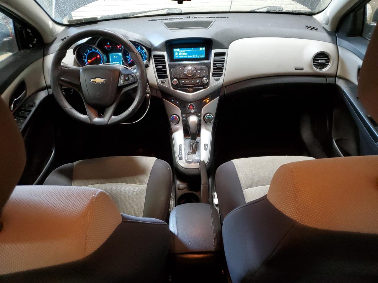 2014 Chevrolet Cruze - Image 8