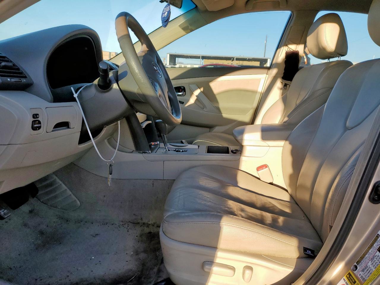 2009 Toyota Camry - Image 7