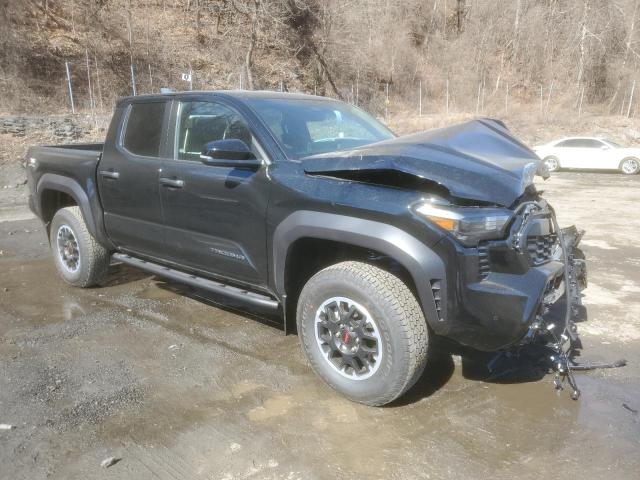  TOYOTA TACOMA 2024 Czarny