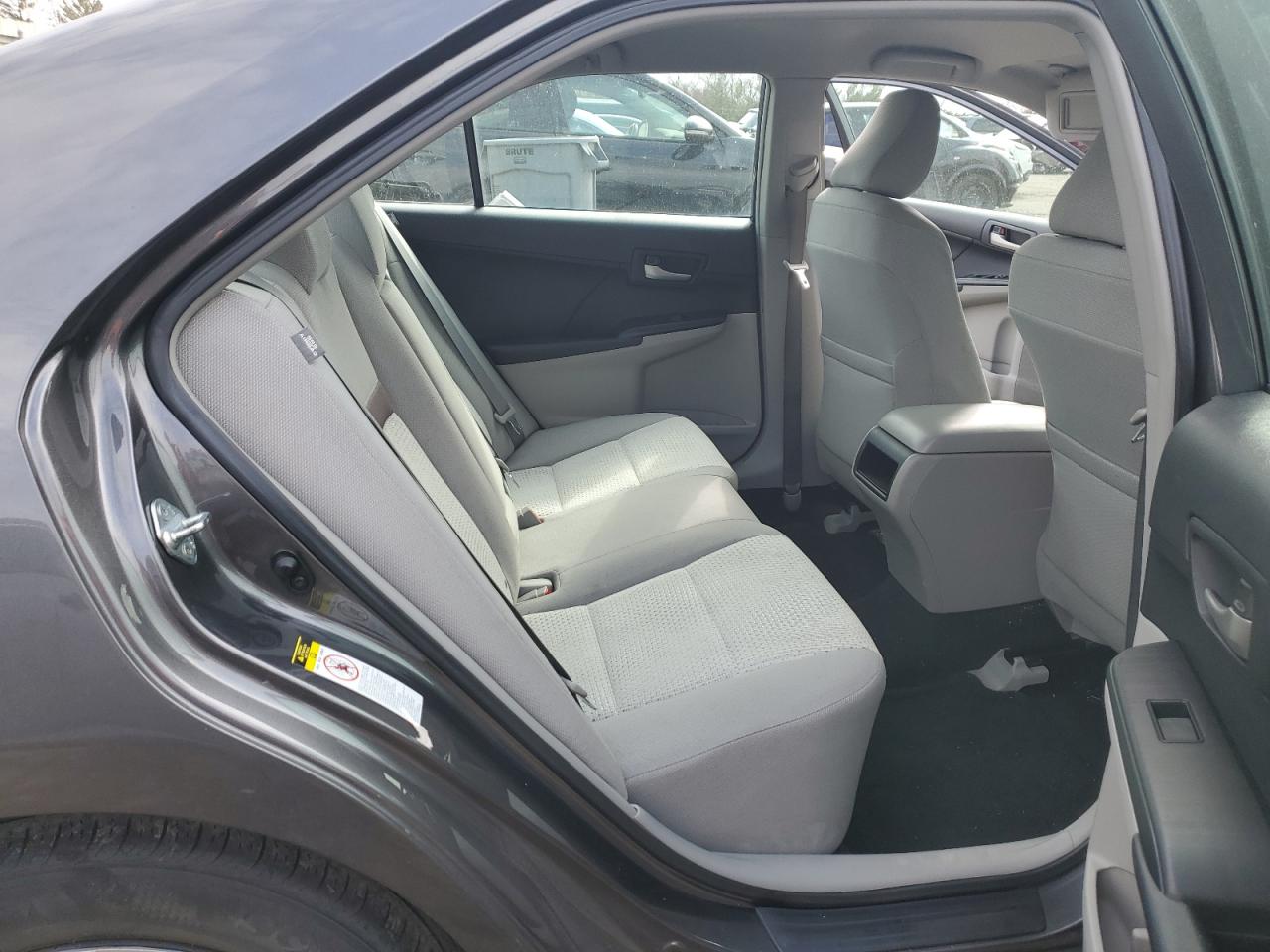 2012 Toyota Camry - Image 10