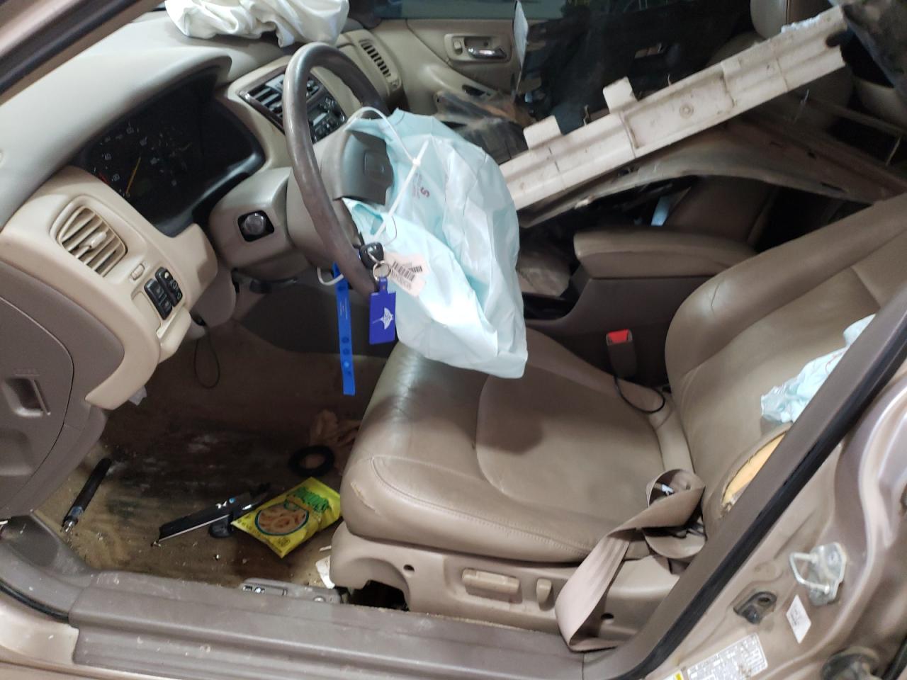 2001 Honda Accord - Image 7