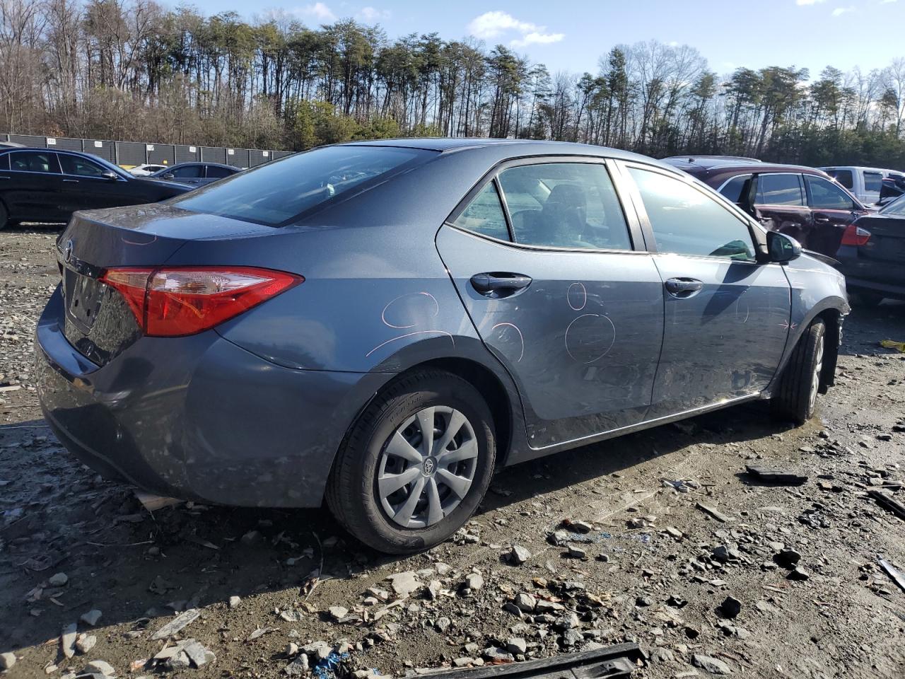 2018 Toyota Corolla - Image 3