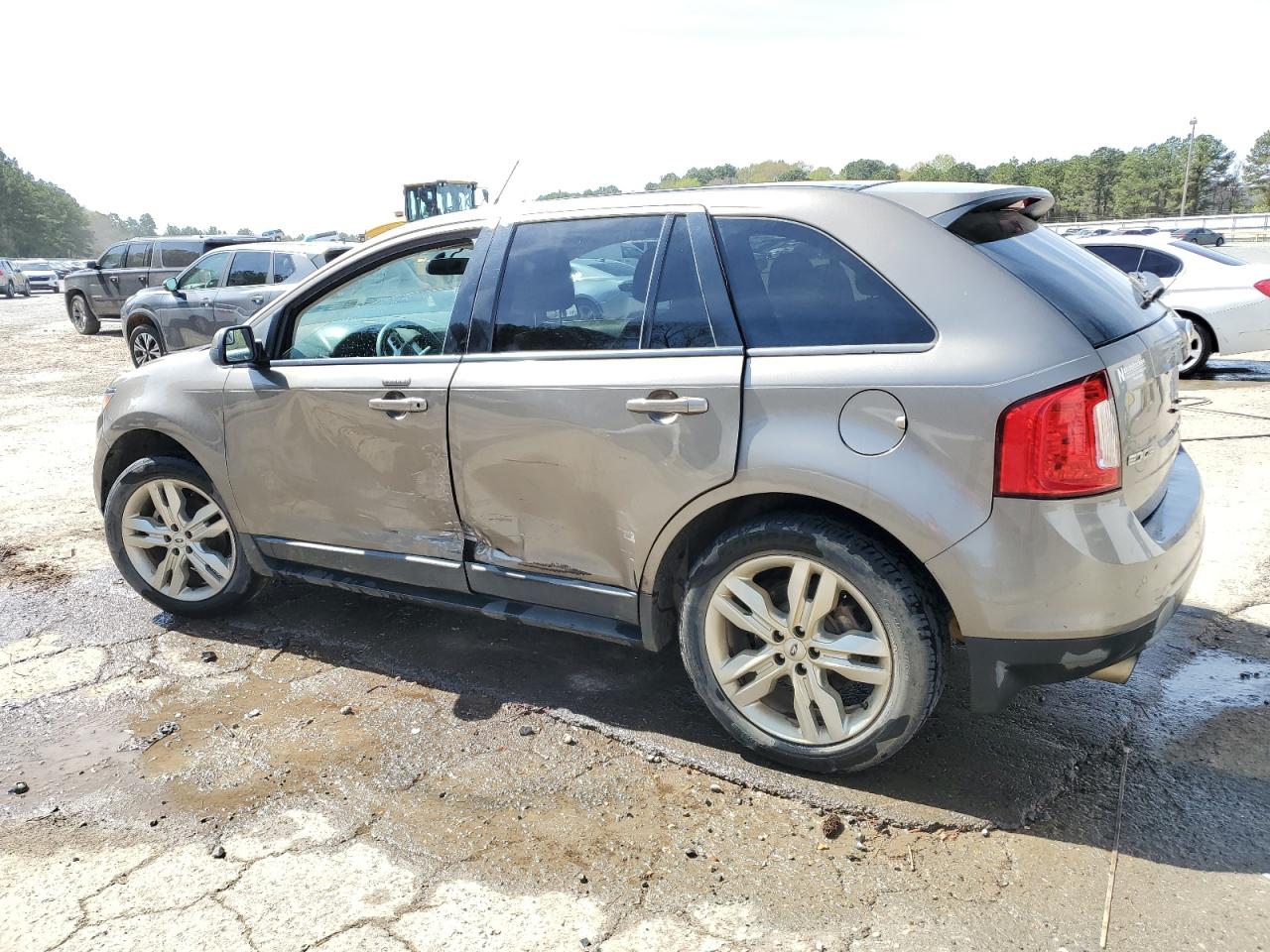 2012 Ford Edge - Image 2