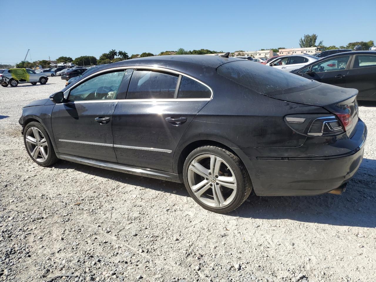 2013 Volkswagen Passat CC - Image 2