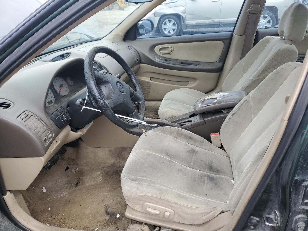 2000 Nissan Maxima - Image 7