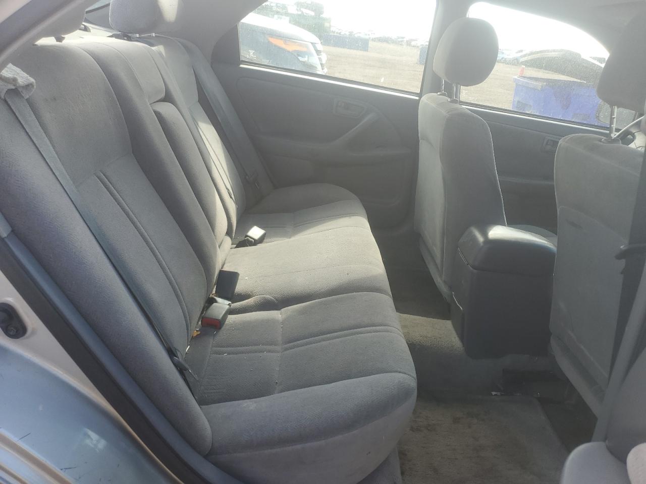 2001 Toyota Camry - Image 10