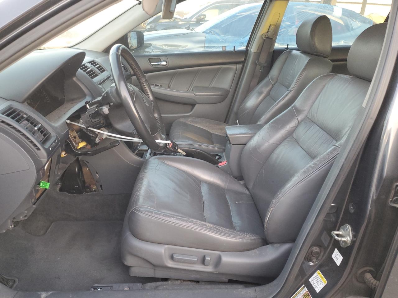 2005 Honda Accord - Image 7