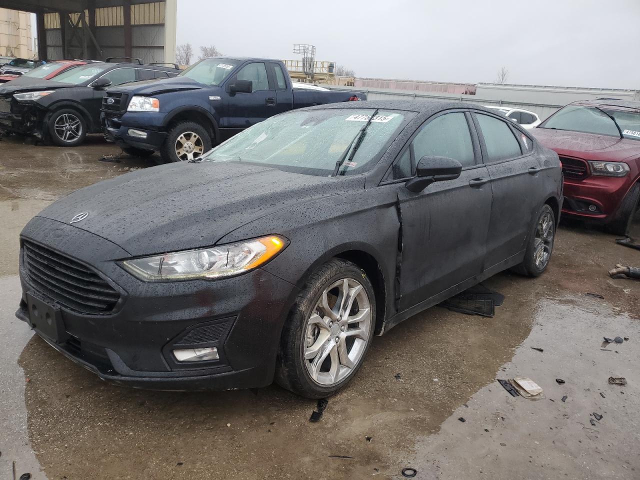 2020 Ford Fusion Se for Sale in Kansas City, KS - Side