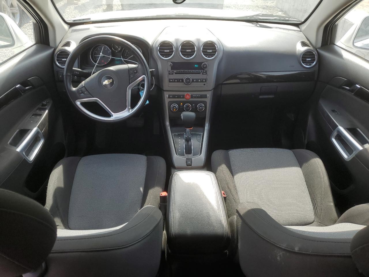 2015 Chevrolet Captiva - Image 8