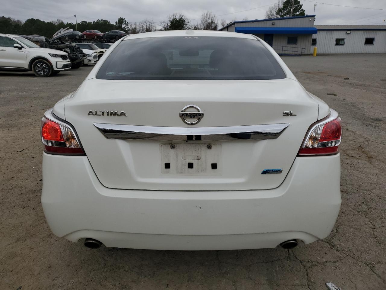 2014 Nissan Altima - Image 6