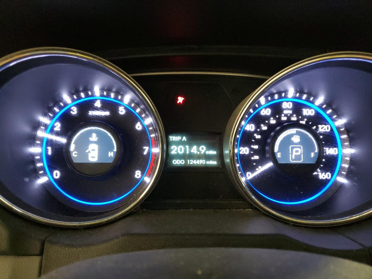 2014 Hyundai Sonata - Image 9