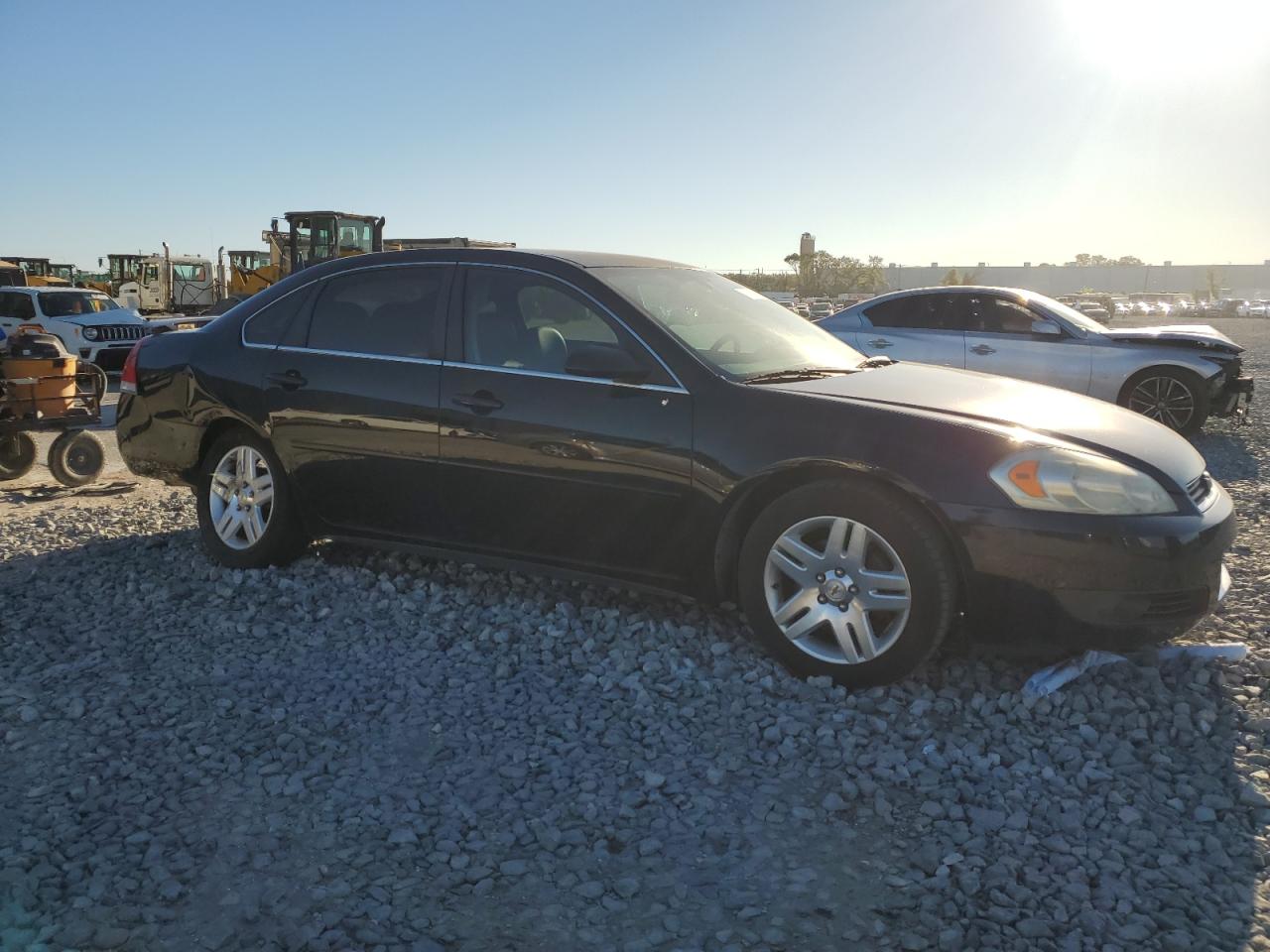 2011 Chevrolet Impala - Image 4