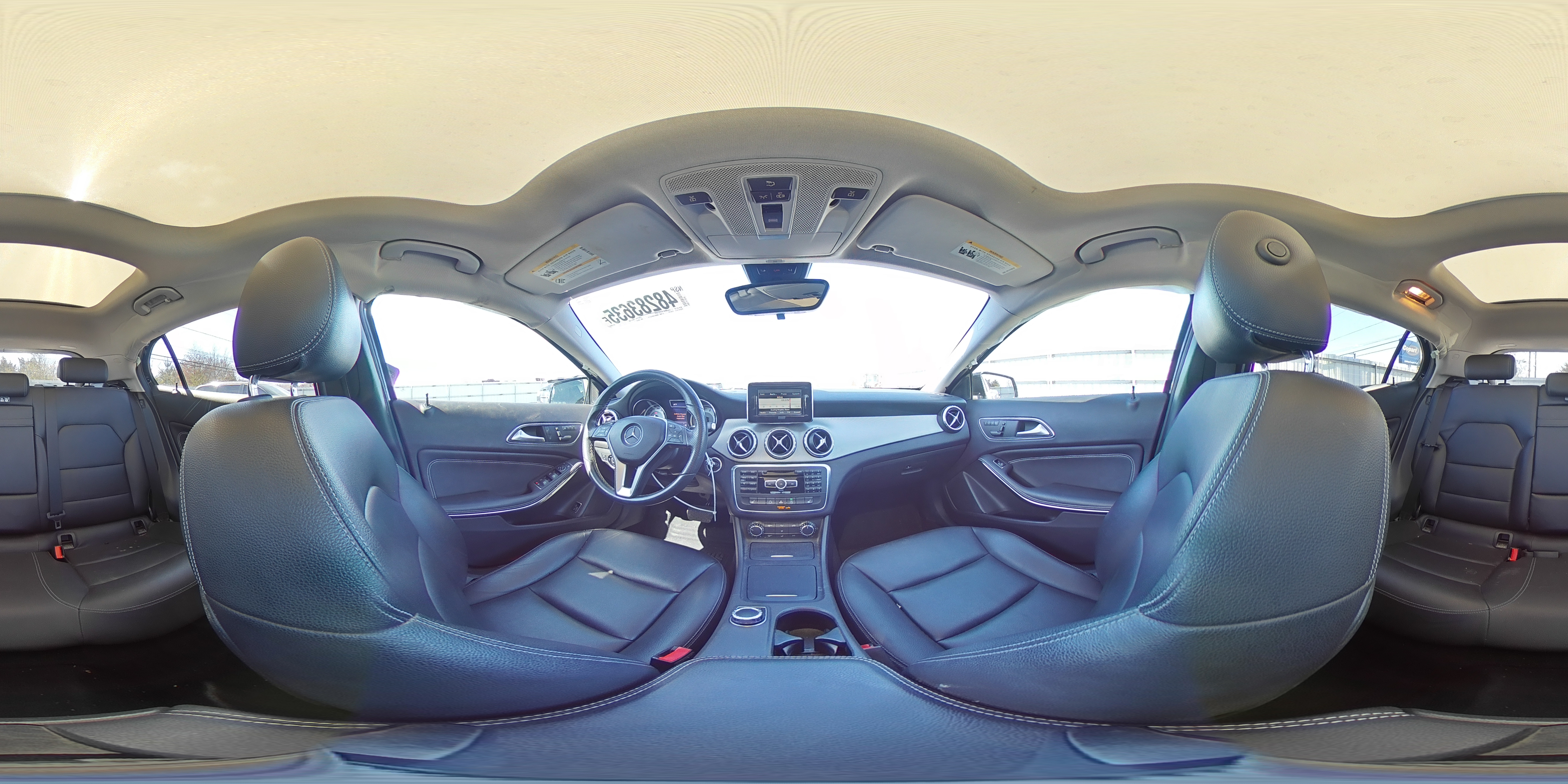 2015 Mercedes-Benz GLA-klasse - Image 14