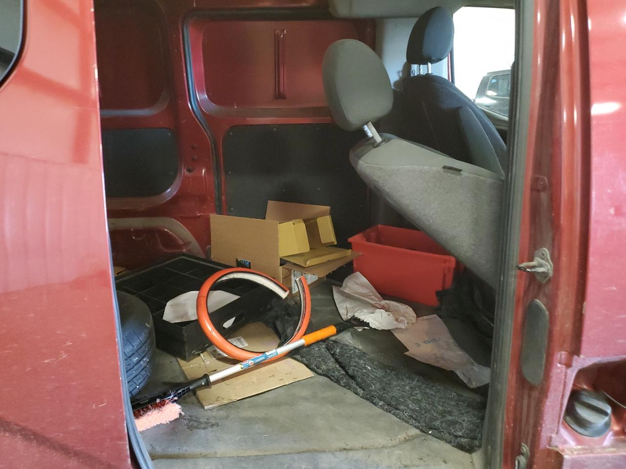 2015 Chevrolet Express - Image 11