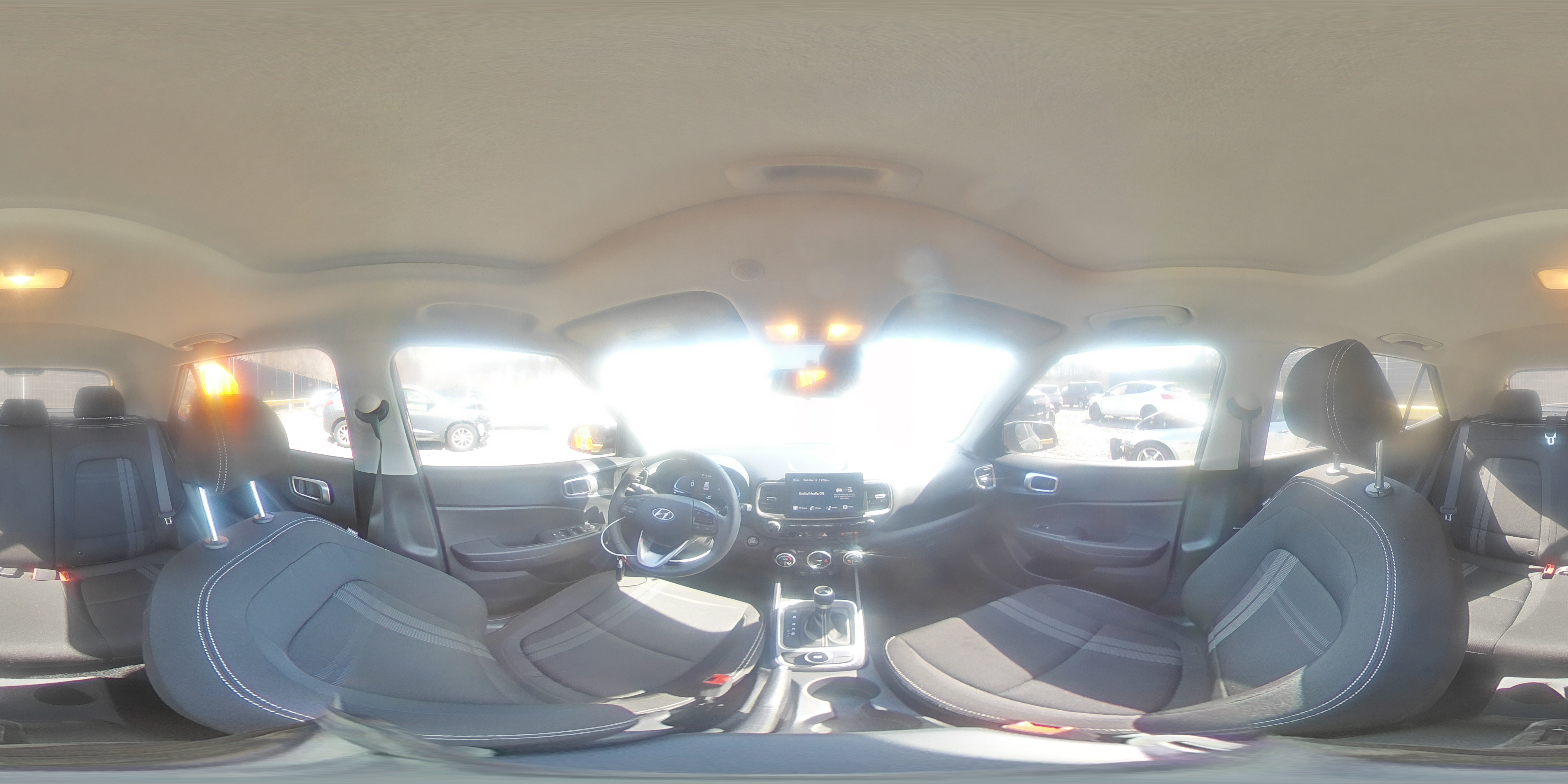 2024 Hyundai Venue - Image 13