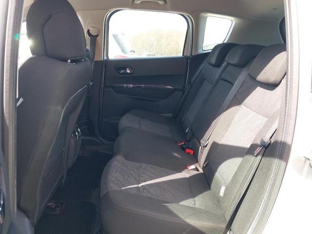 2011 PEUGEOT 3008 SPORT