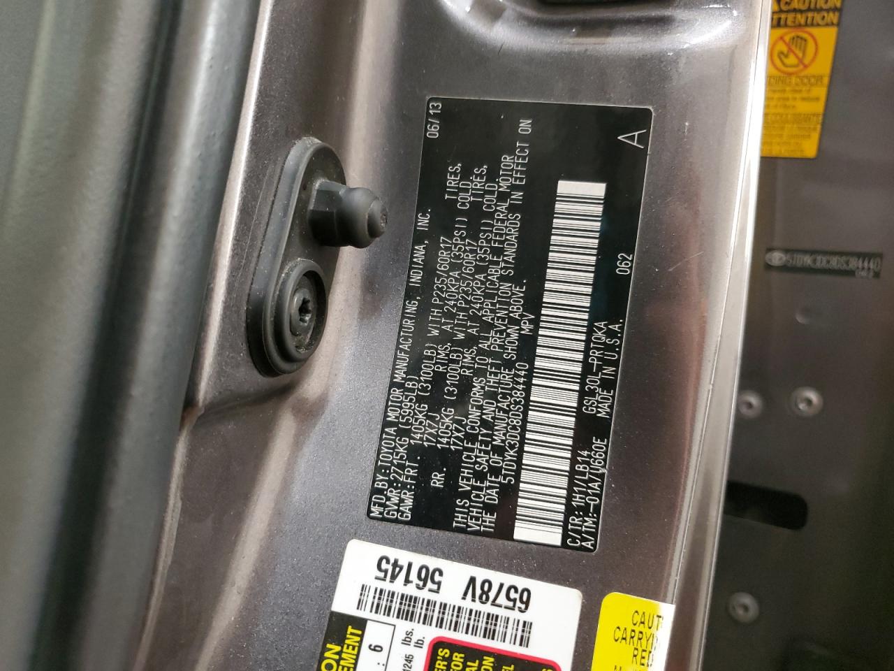 2013 Toyota Sienna - Image 15