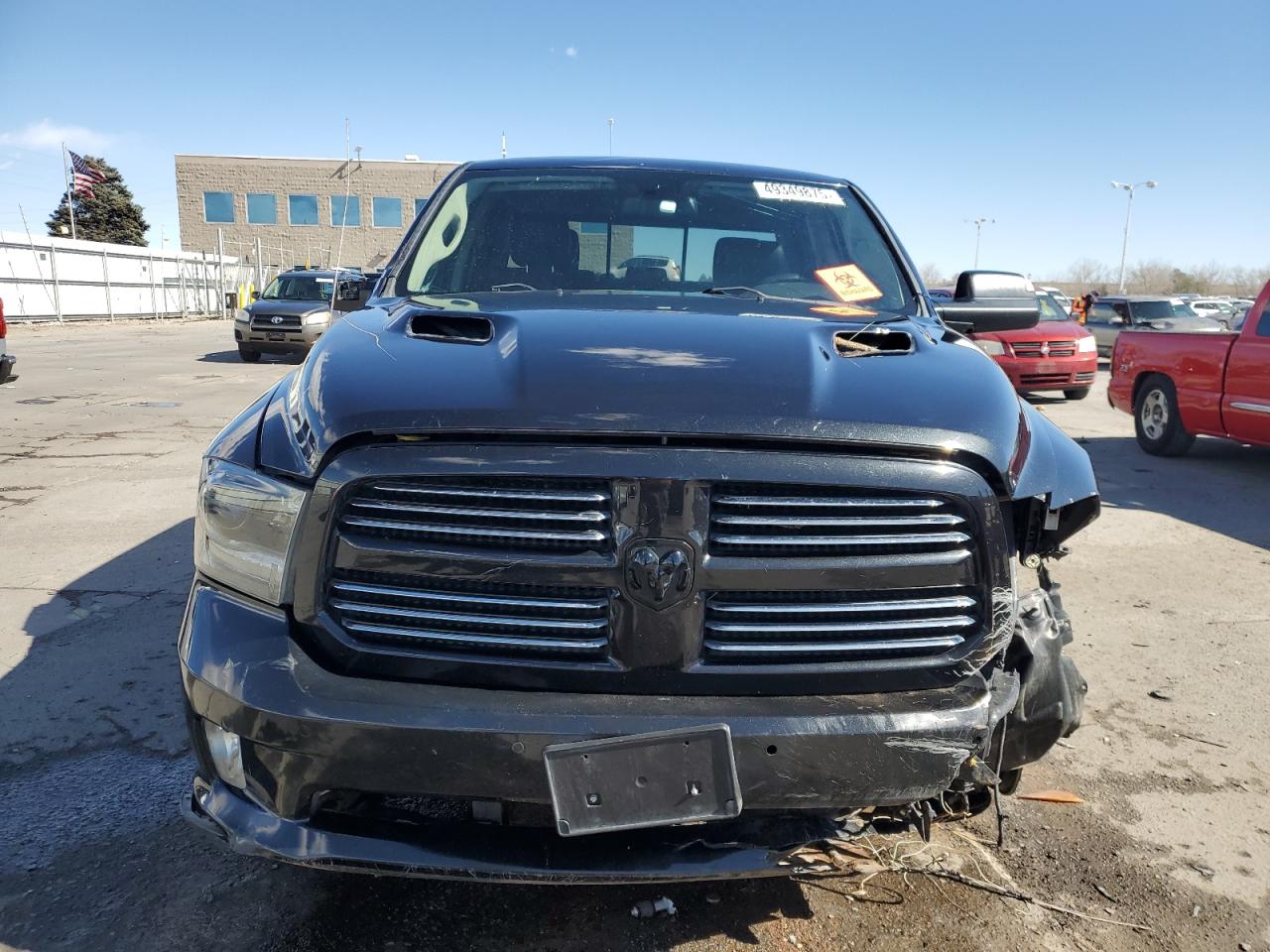 2015 RAM 1500 - Image 5