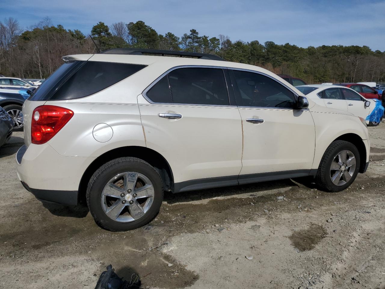 2013 Chevrolet Equinox - Image 3