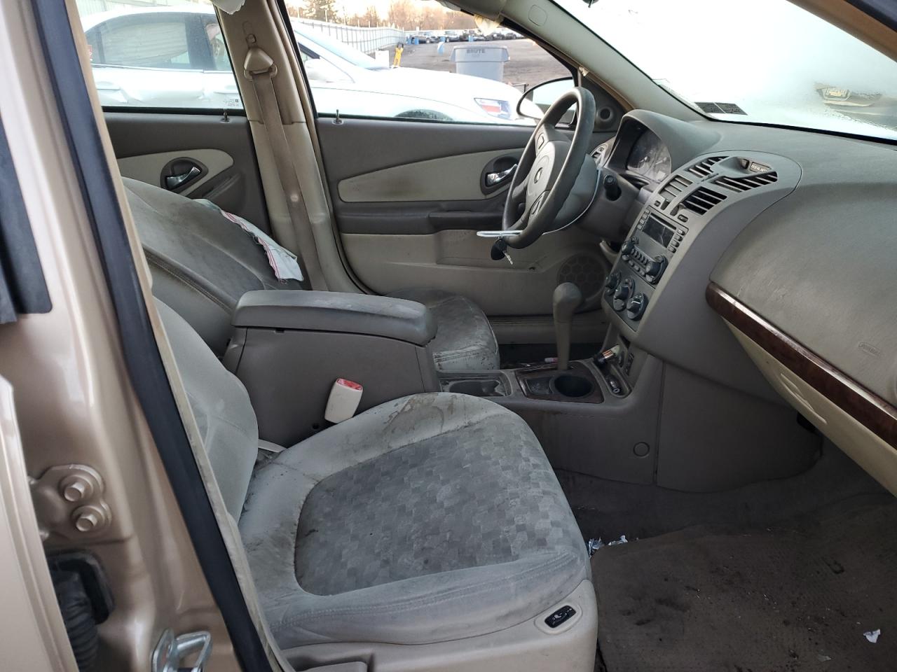 2005 Chevrolet Malibu - Image 7