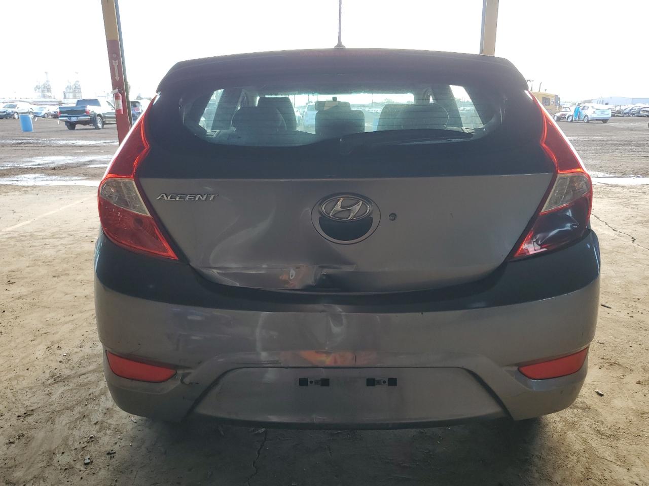 2014 Hyundai Accent - Image 6