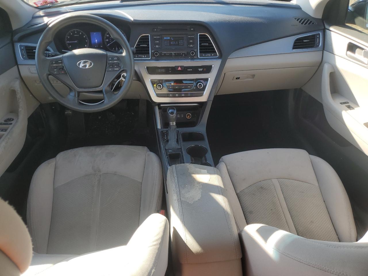 2015 Hyundai Sonata - Image 8