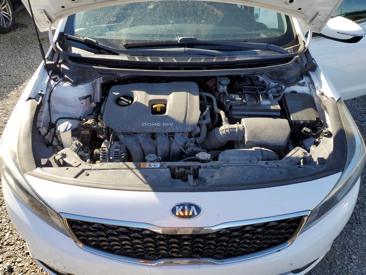 2017 Kia Forte - Image 11